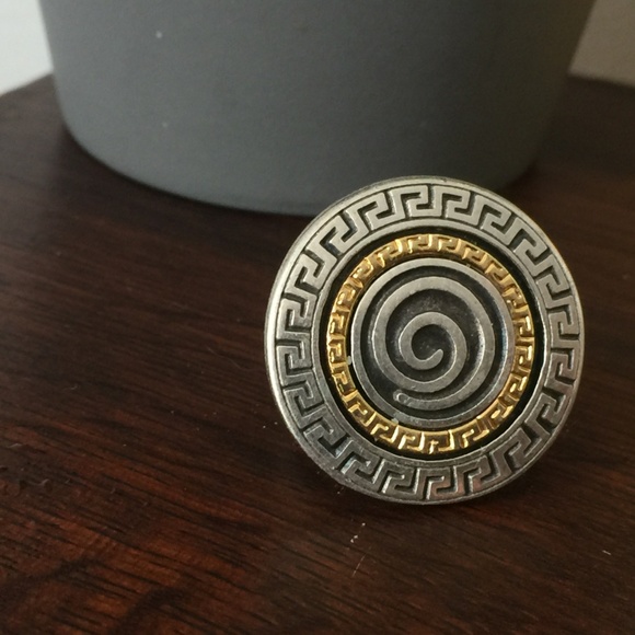 Tribal Aztec Style Ring - Picture 5 of 5